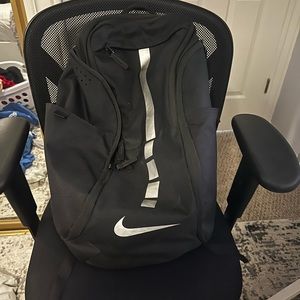Nike elite backpack